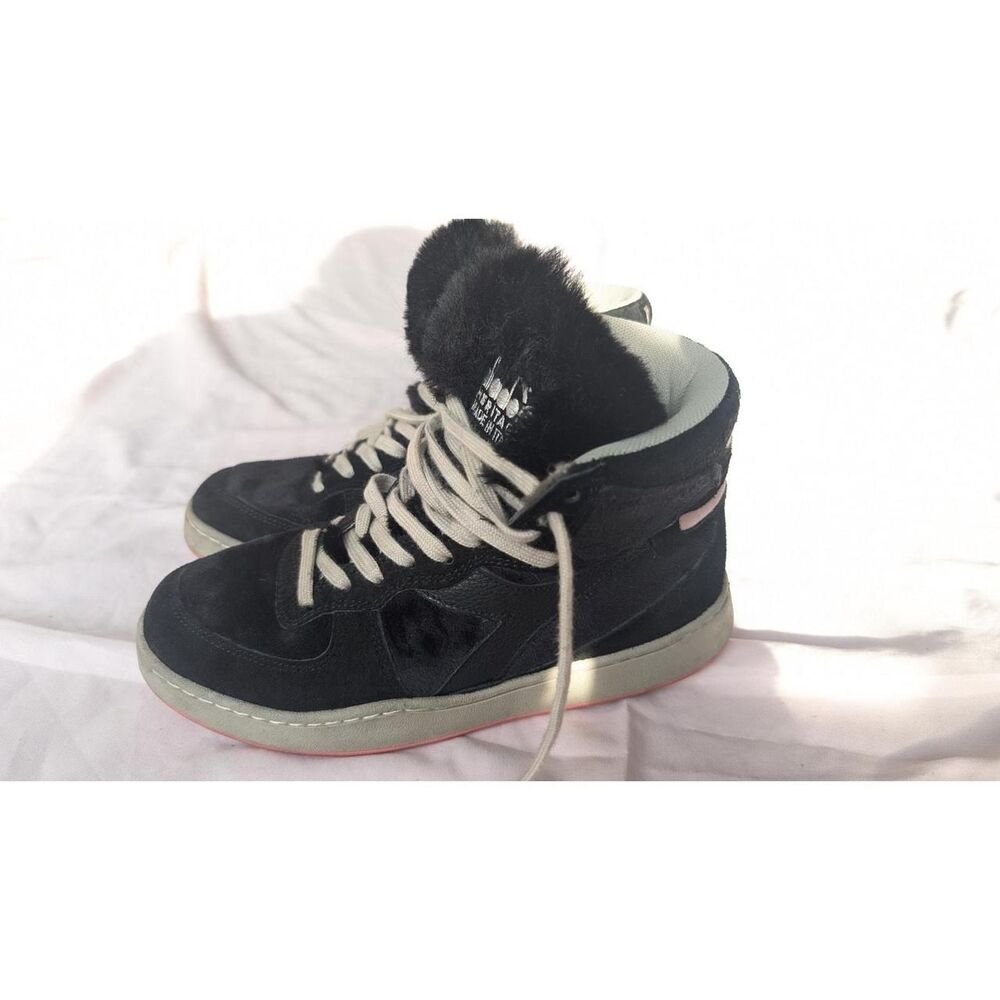 Diadora Women's Black Trainers